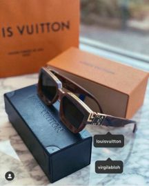 Picture of LV Sunglasses _SKUfw56704029fw